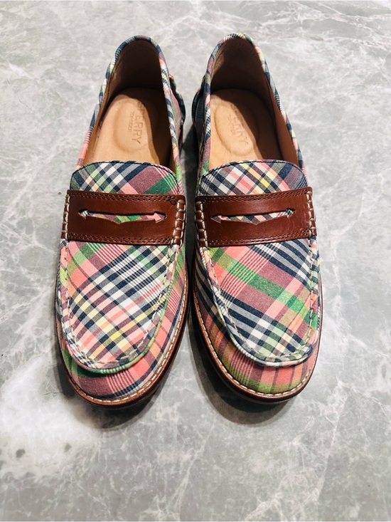 Sperry Other - Sperry Pink & Green Loafers Collegiate Size 7